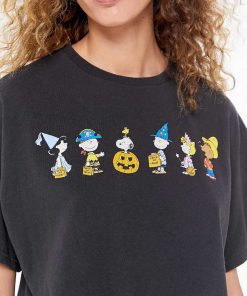 Snoopy And Charlie Peanuts Halloween t-shirt for men and women tshirt