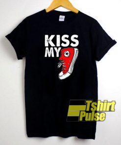 Kiss my shoes t-shirt for men and women tshirt