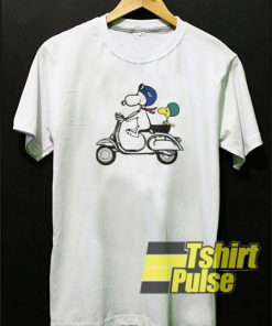 Snoopy and Woodstock on a Vespa t-shirt for men and women tshirt