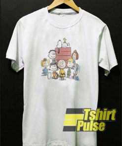 Peanut Familys t-shirt for men and women tshirt