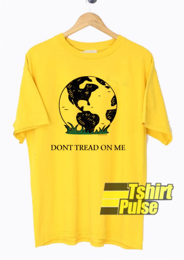 Earth Gadsden Flag Don't Tread On Me t-shirt for men and women tshirt
