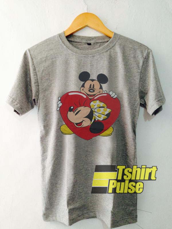 Mickey Minnie Mouse Love Heart t-shirt for men and women tshirt