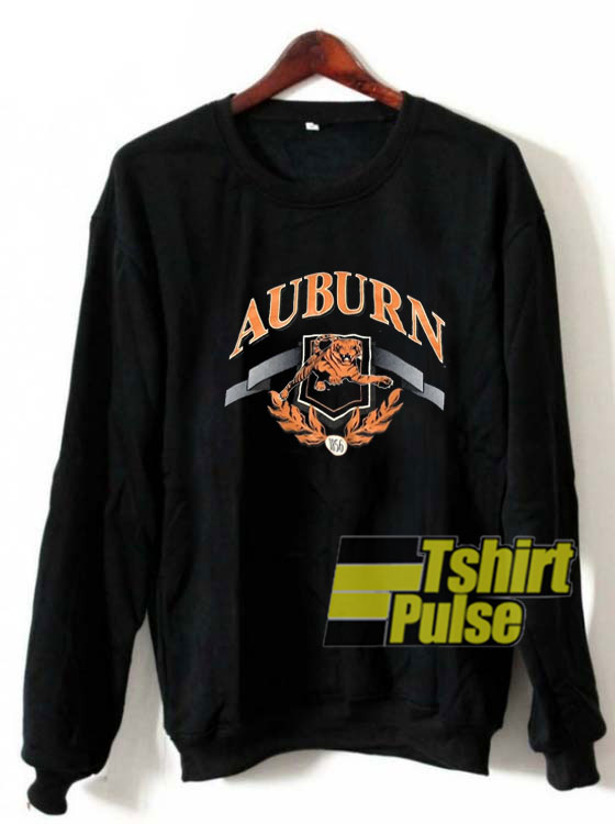 Vtg Auburn University Tigers sweatshirt
