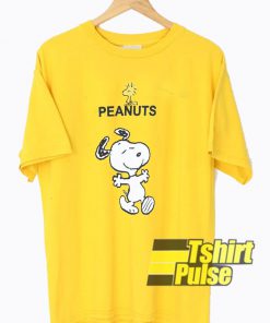 Peanuts Cartoons Snoopy t-shirt for men and women tshirt