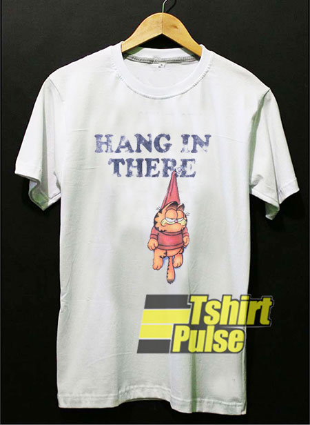 Vtg Hang in There Garfield shirt