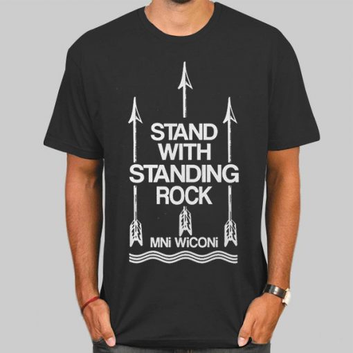 T Shirt Black Mni Wiconi I Stand with Standing Rock