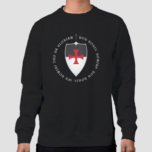 Sweatshirt Black Knights Templar Motto and Cross Crusader Meme
