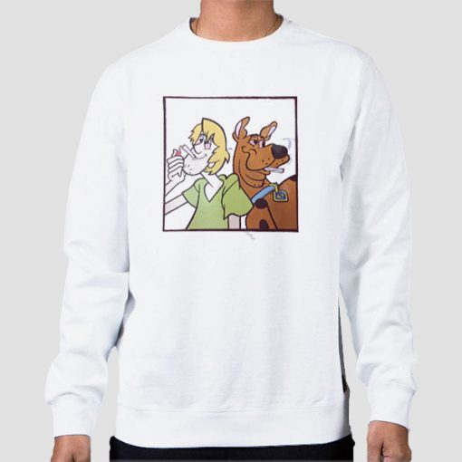 Sweatshirt White Scooby and Shaggy Smoking