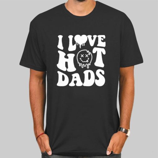 Emoji Face I Heart Hot Dads Shirt