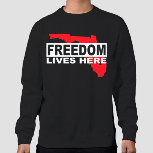 Sweatshirt Black Freedom Lives Here Florida Map