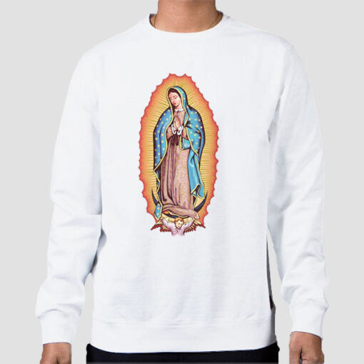Sweatshirt White Vtg Our Lady of Guadalupe Virgin Mary
