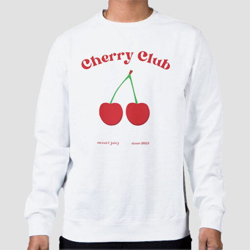 Sweatshirt White Vtg Sweet and Juicy Cherry Red