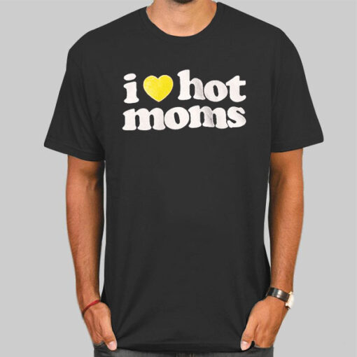 T Shirt Black Yellow Heart I Love Hot Moms
