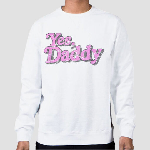 Sweatshirt White Vintage Logo Barbie Parody Yes Daddy