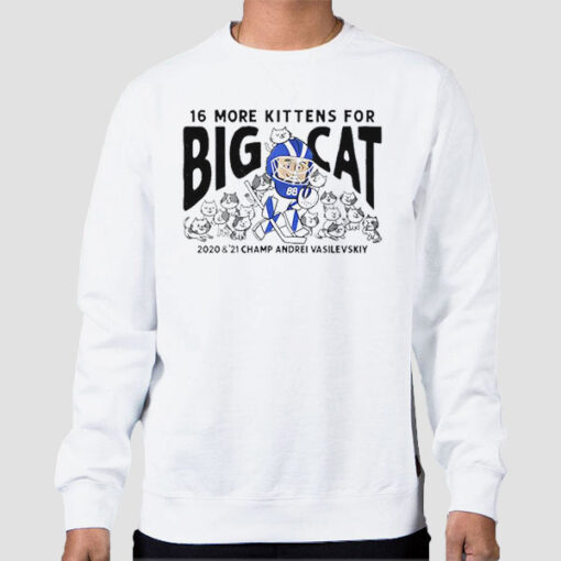 Sweatshirt White 16 More Kittens for Big Cat Legends